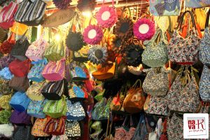handicraft-in-an-dong-market